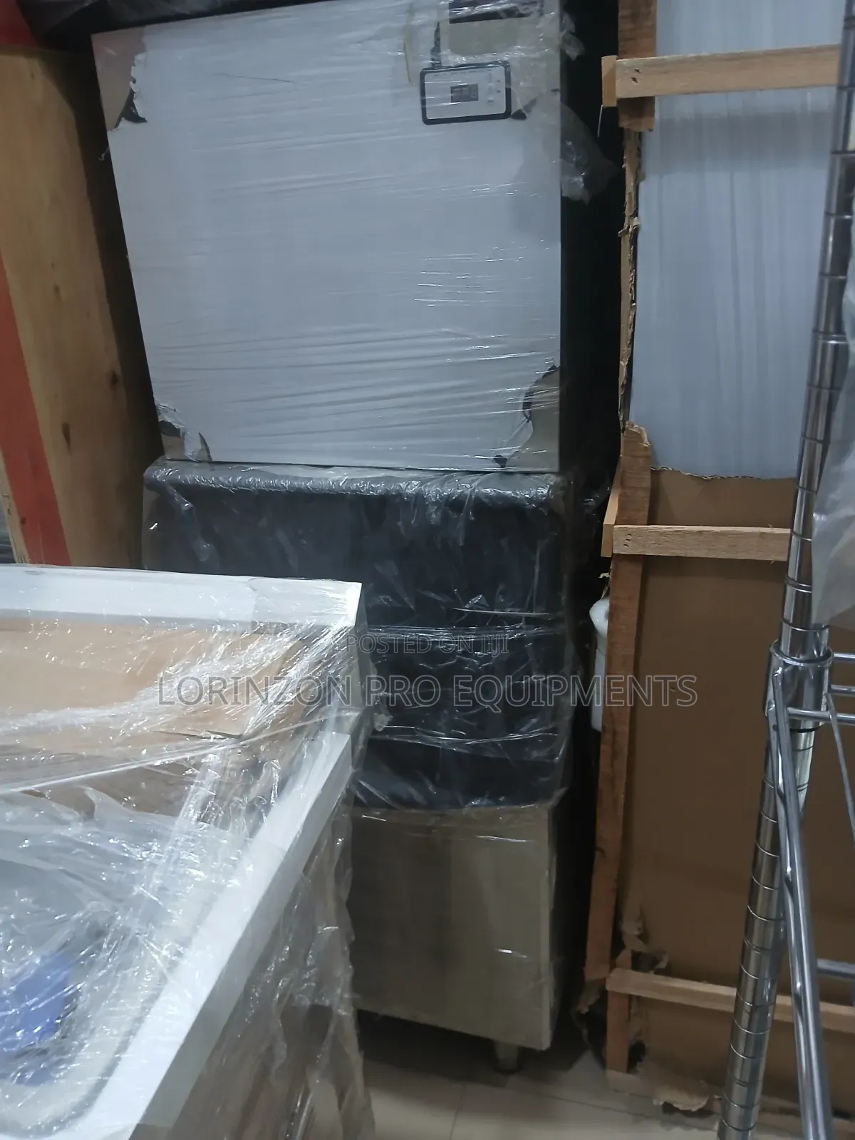 Automatic Ice Machine – Fast Production Low Power Consumption