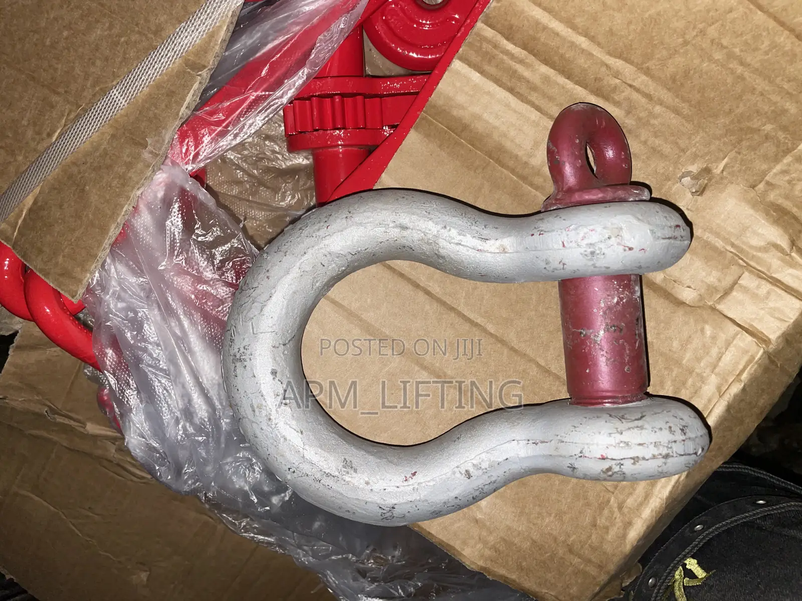 12ton (1-1/4”) Crosby Screw Shackles