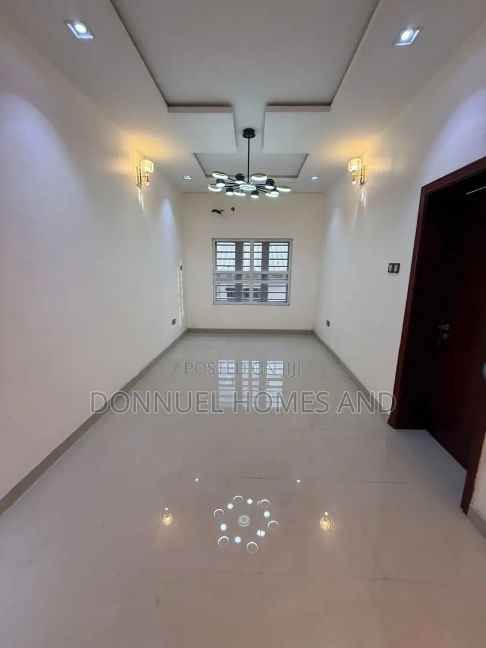 4bdrm Townhouse / Terrace in Ikate for rent