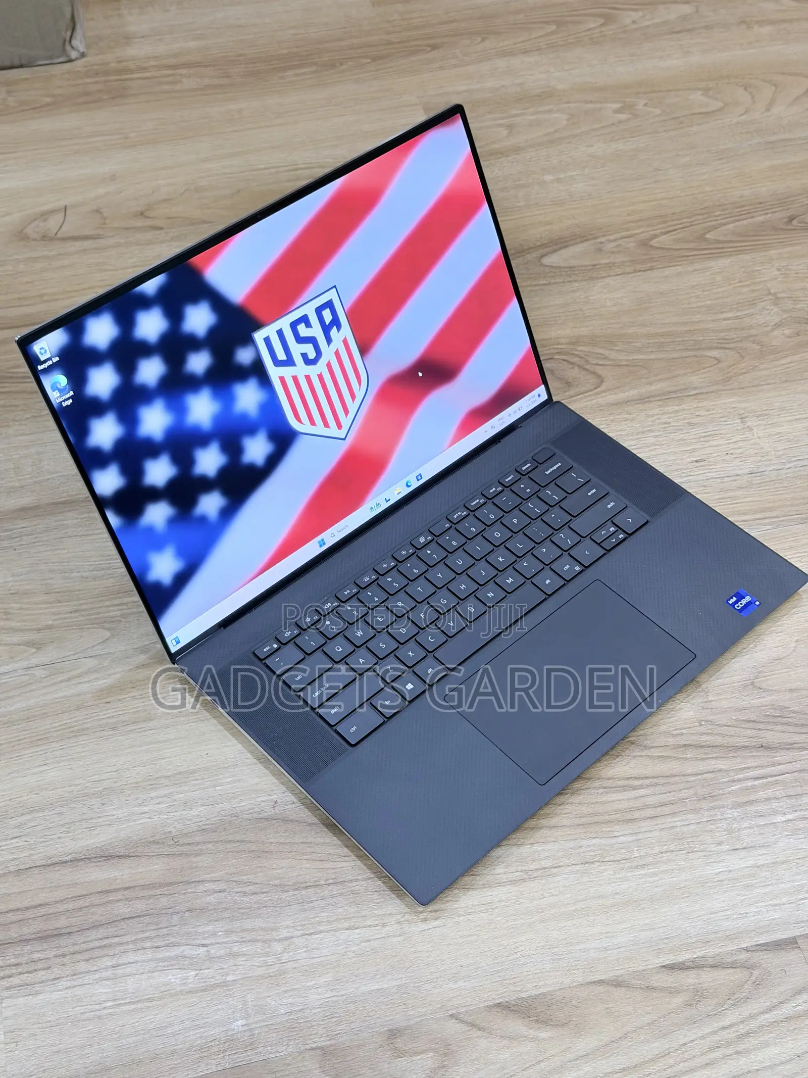 Laptop Dell XPS 17 9720 32GB Intel Core i7 SSD 1T