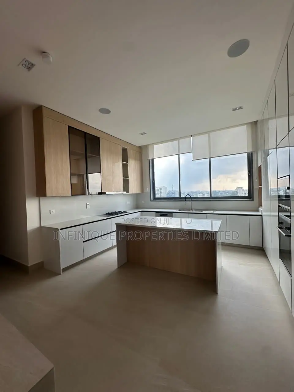 3bdrm Apartment in Ikoyi for rent