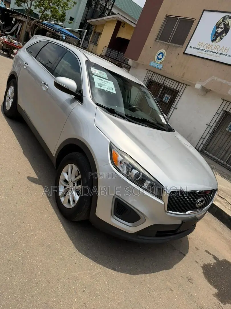 Kia Sorento 2019 Silver