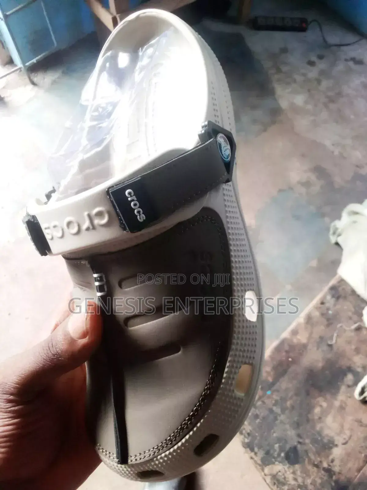 Footwear Pams
