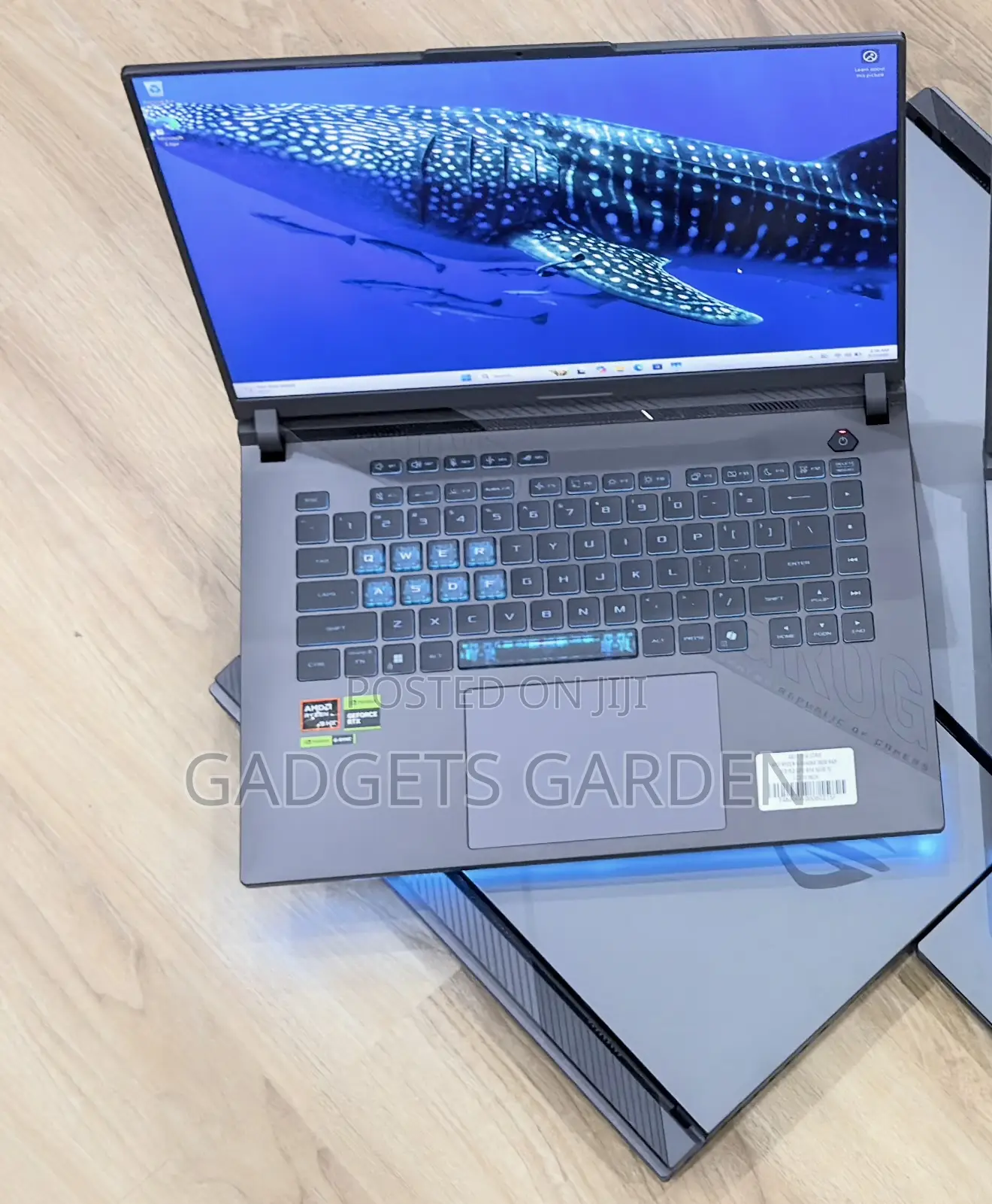 Laptop Asus ROG Strix G16 G614 16GB AMD Ryzen 9 SSD 1T
