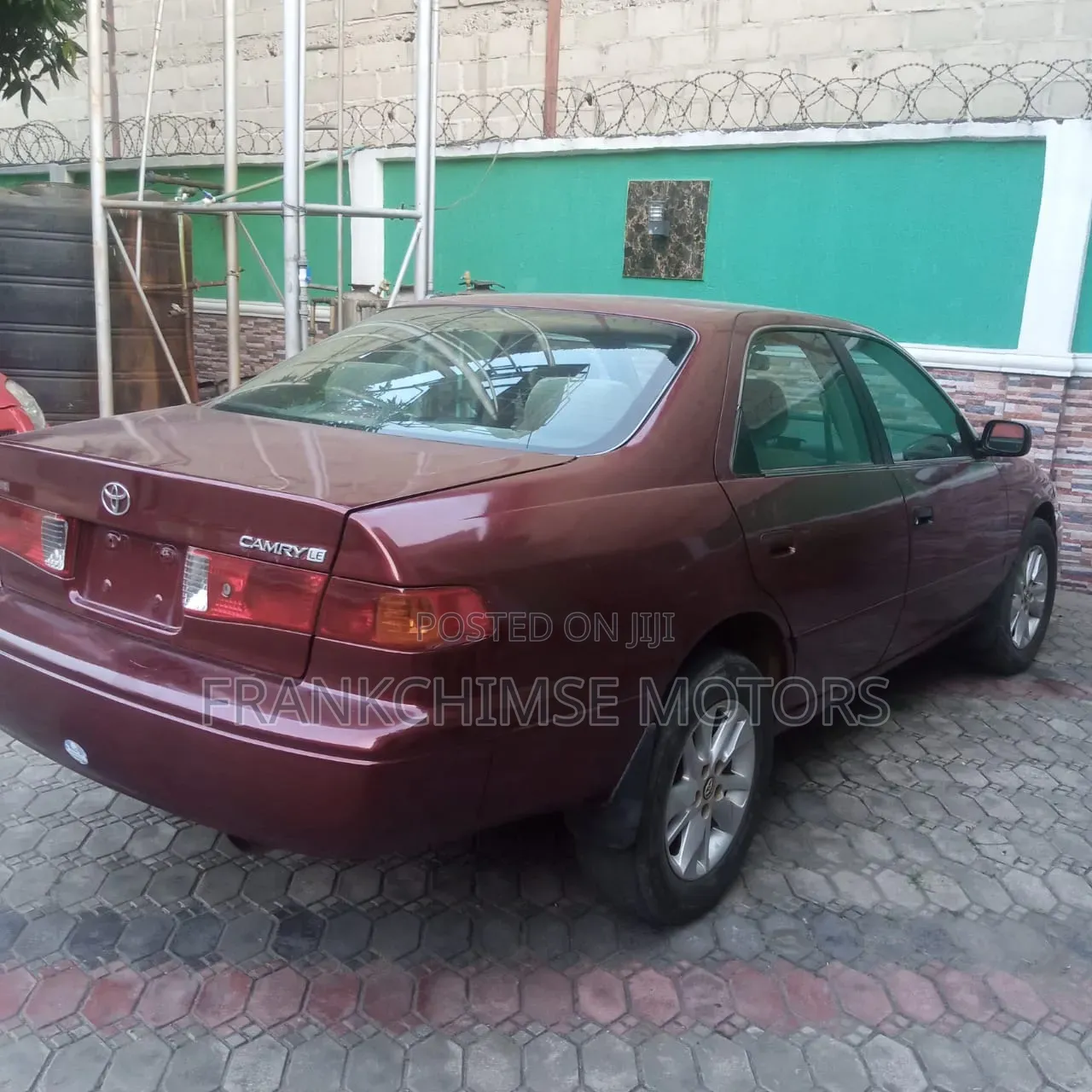 Toyota Camry 2000 Red