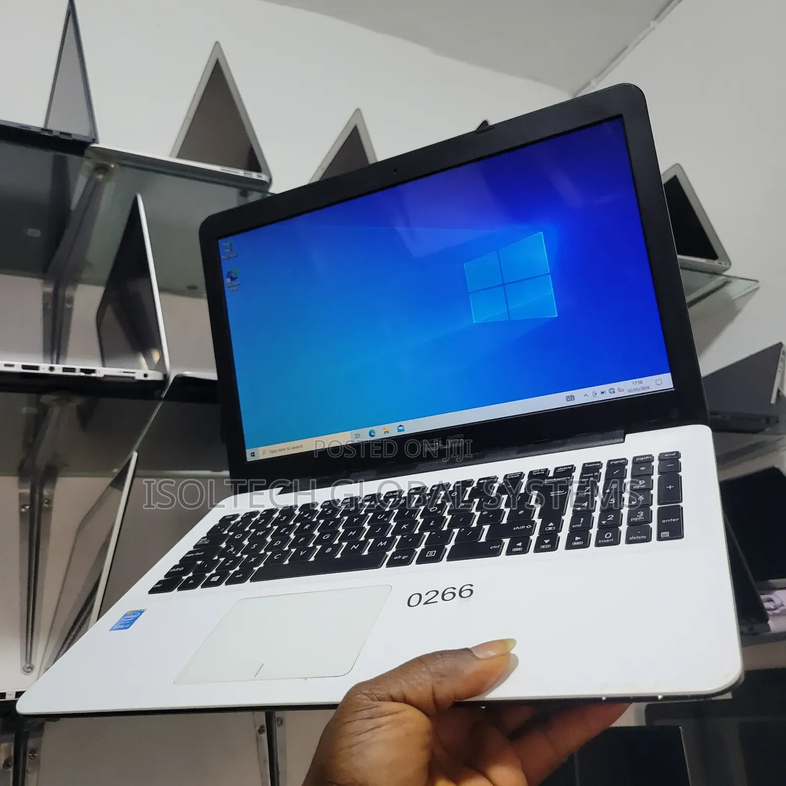Laptop Asus X555LA 8GB Intel Core i3 HDD 500GB