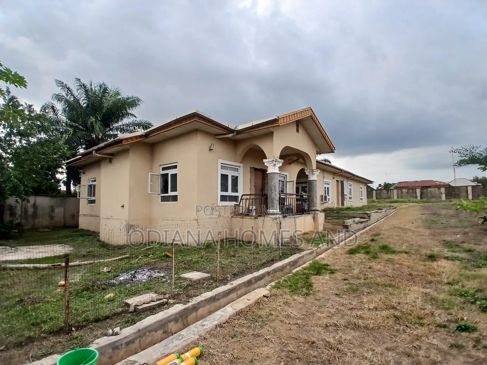 3500sqm Mixed-Use Land + 7-Bedroom Bungalow for Sale at Ojoo, Ibadan