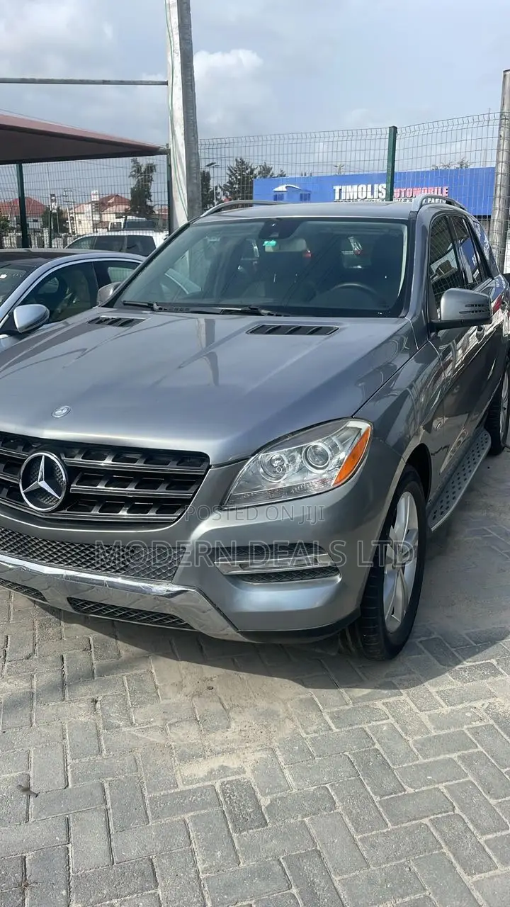 Mercedes-Benz M Class ML 350 4Matic 2012 Gray