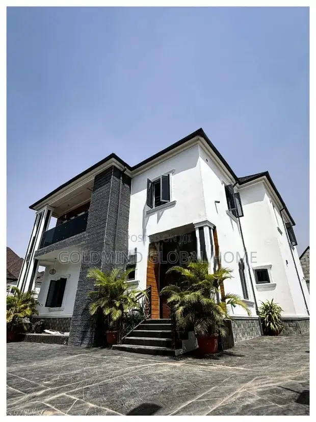 4bdrm Duplex in Lugbe - Abuja for sale