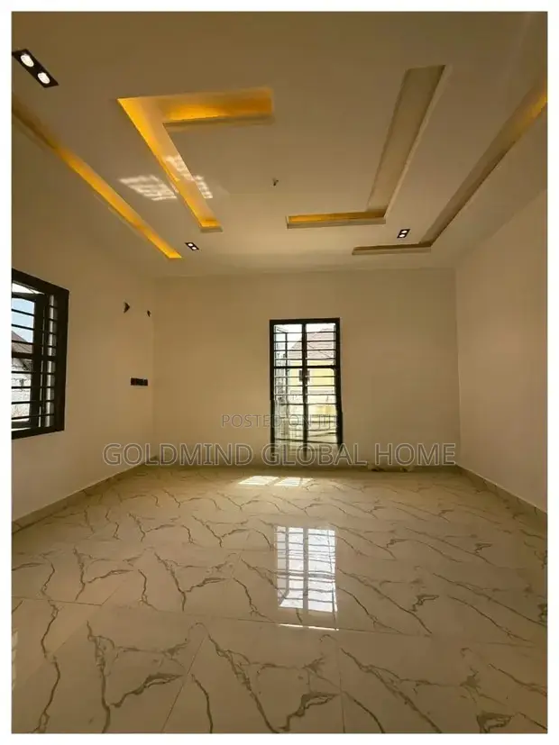 4bdrm Duplex in Lugbe - Abuja for sale