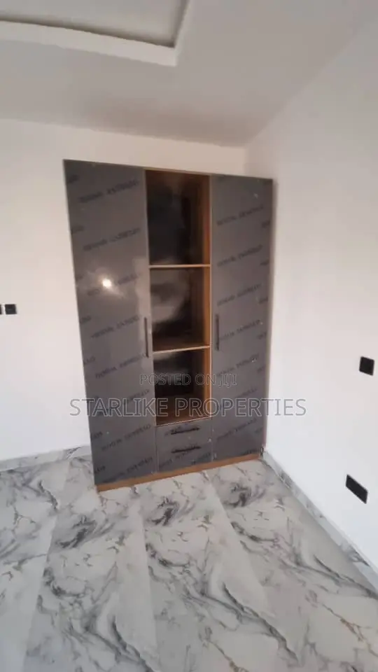 4bdrm Duplex in Lekki for sale