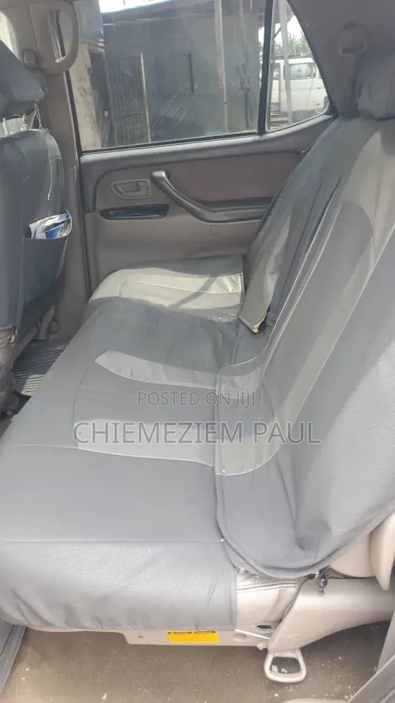 Toyota Sequoia Limited 4dr SUV (4.7L 8cyl 5A) 2005 Silver