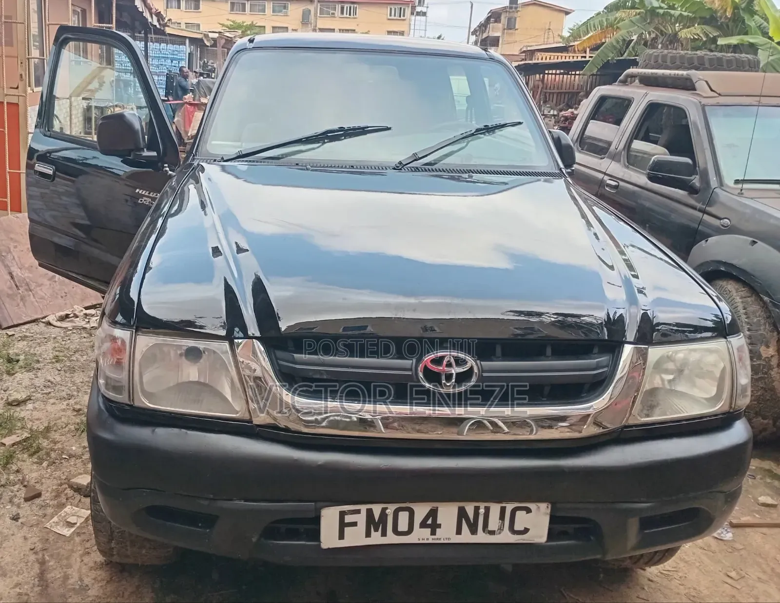 Toyota Hilux 2006 Black