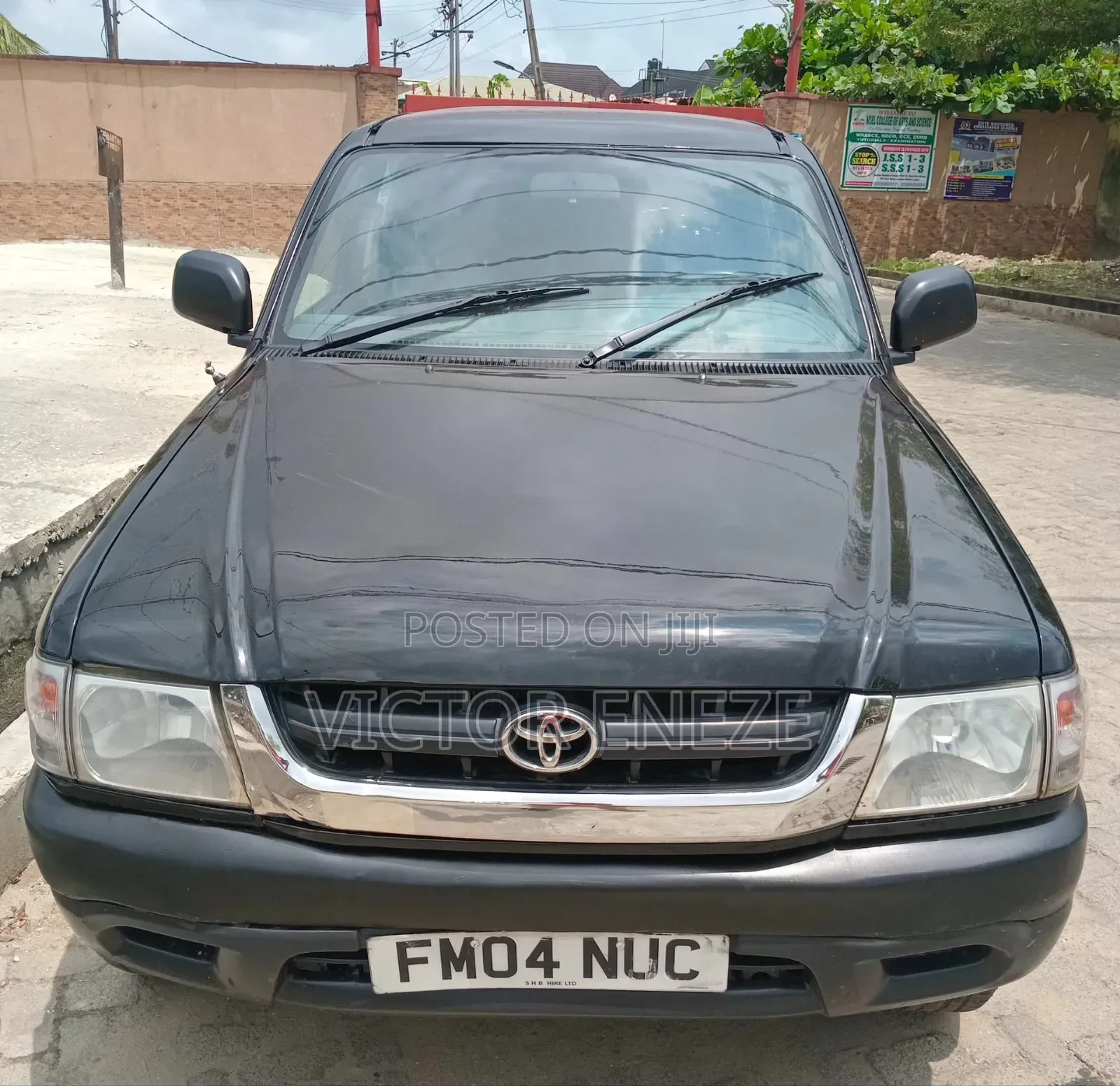 Toyota Hilux 2006 Black