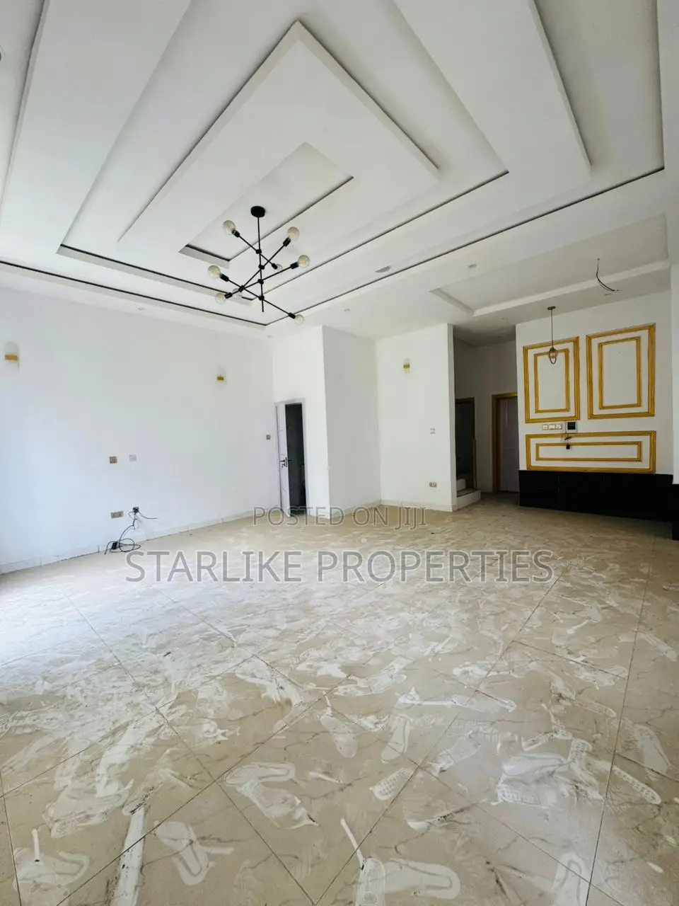 4bdrm House in Ado / Ajah for sale