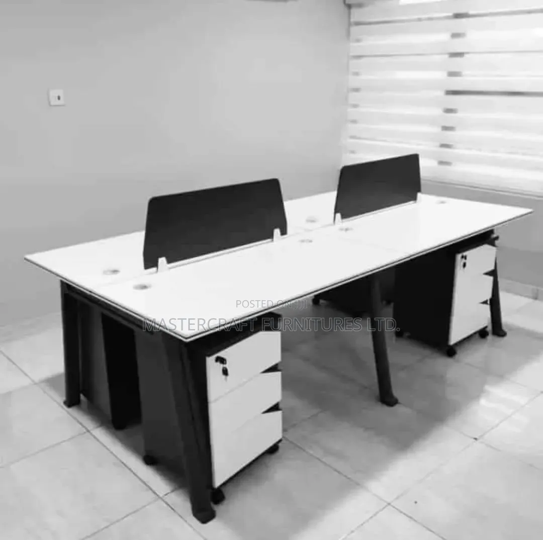 Workstations by 4
