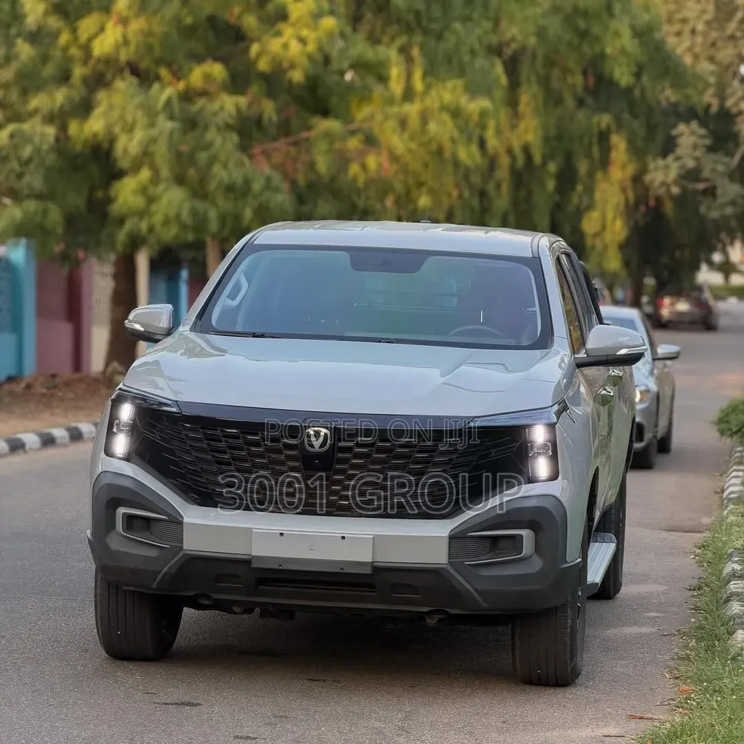 New Changan Hunter Plus 2.0 Petrol 4x4 2025 Gray