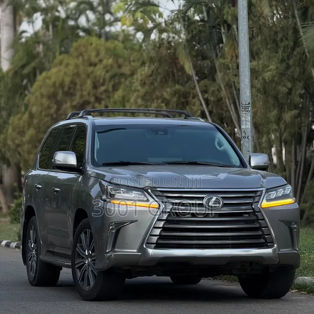 Lexus LX 2018 Gray