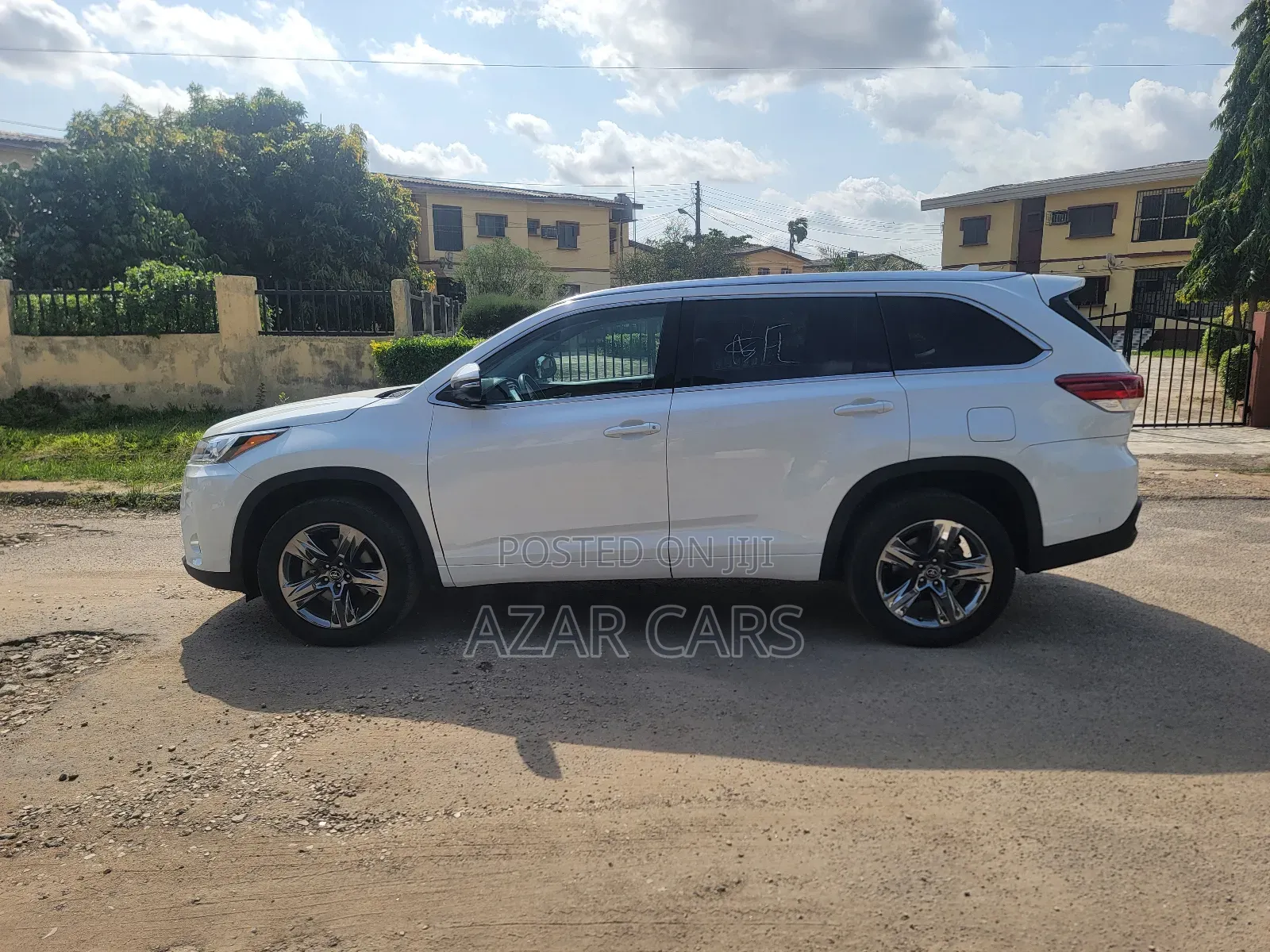 Toyota Highlander Limited 2019 White
