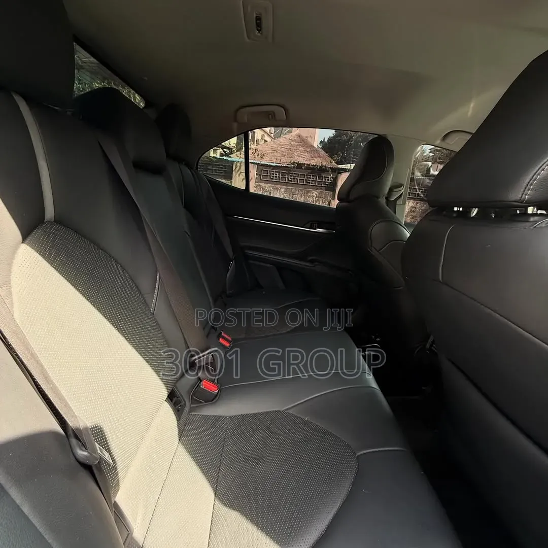 Toyota Camry XSE FWD (2.5L 4cyl 8AM) 2018 Blue