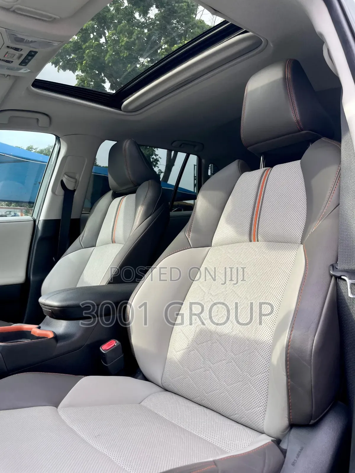Toyota RAV4 Adventure 2019 Green