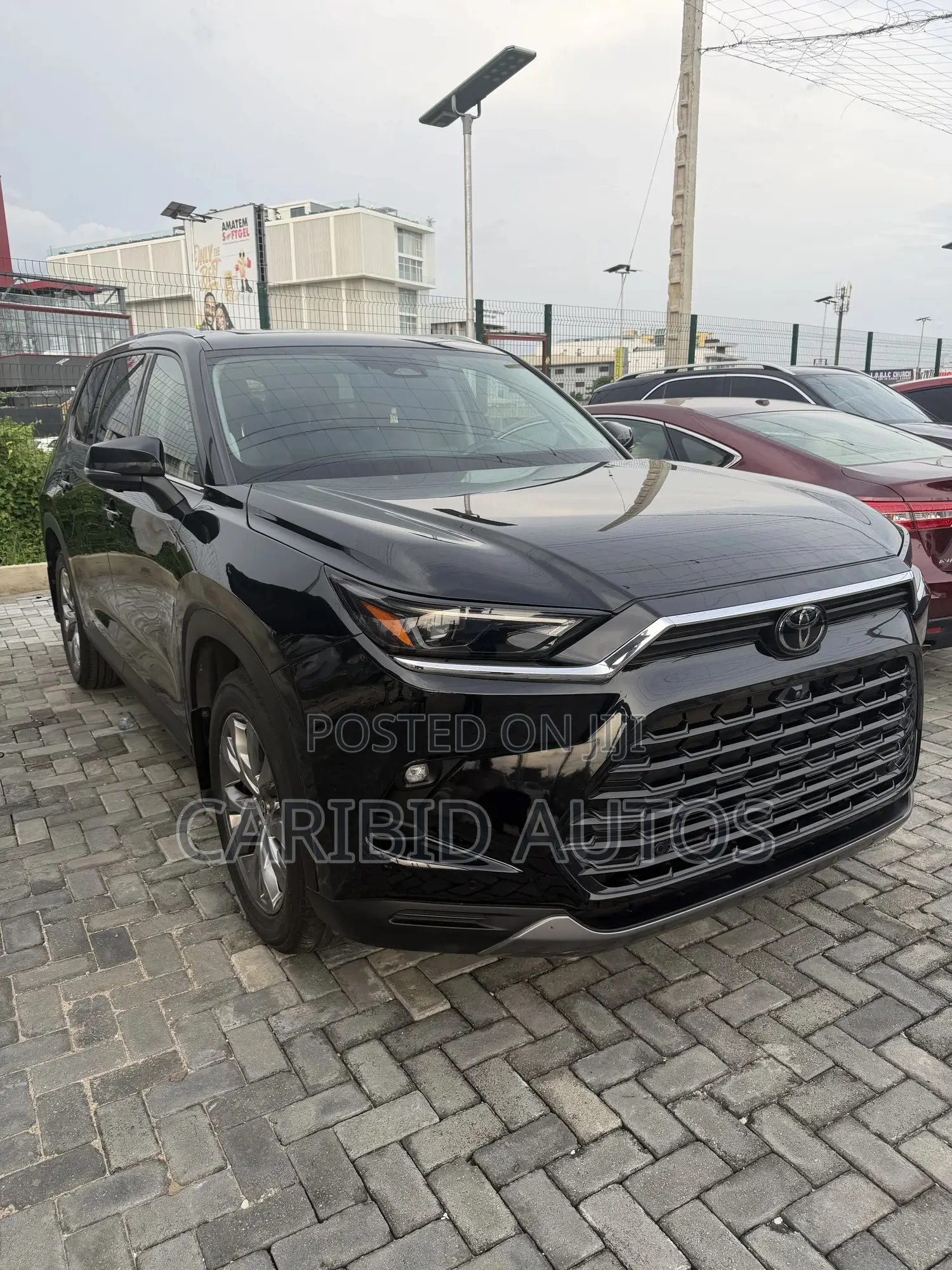 Toyota Highlander Platinum AWD 2024 Black