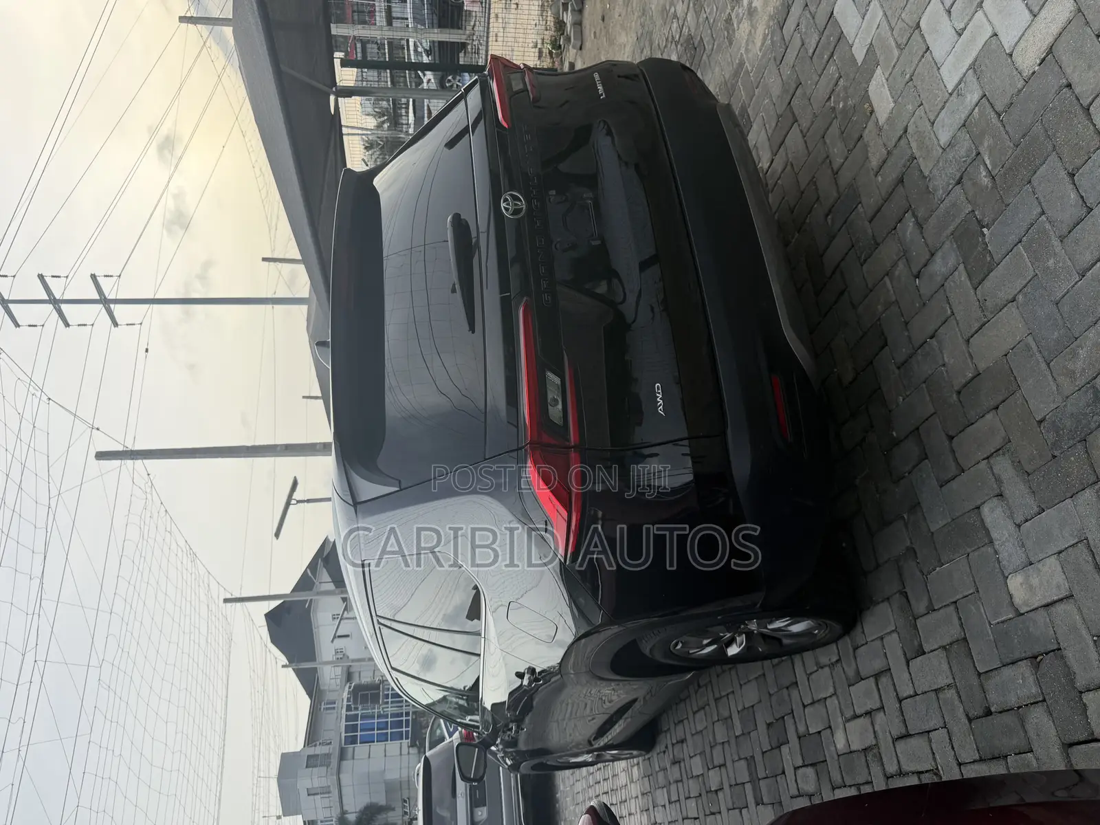 Toyota Highlander Platinum AWD 2024 Black