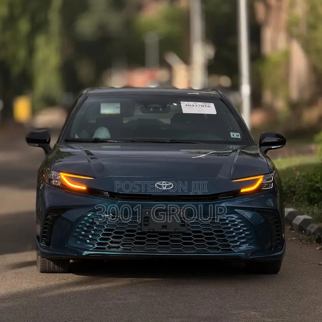 Toyota Camry XSE 2025 Green