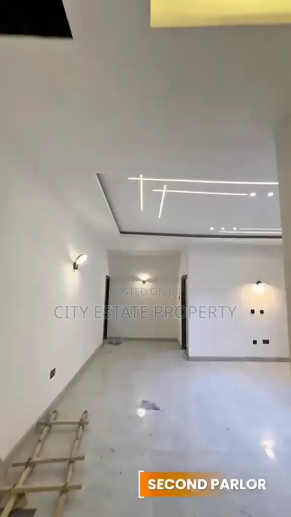 4bdrm Duplex in Cedarwood, Rukpokwu for sale
