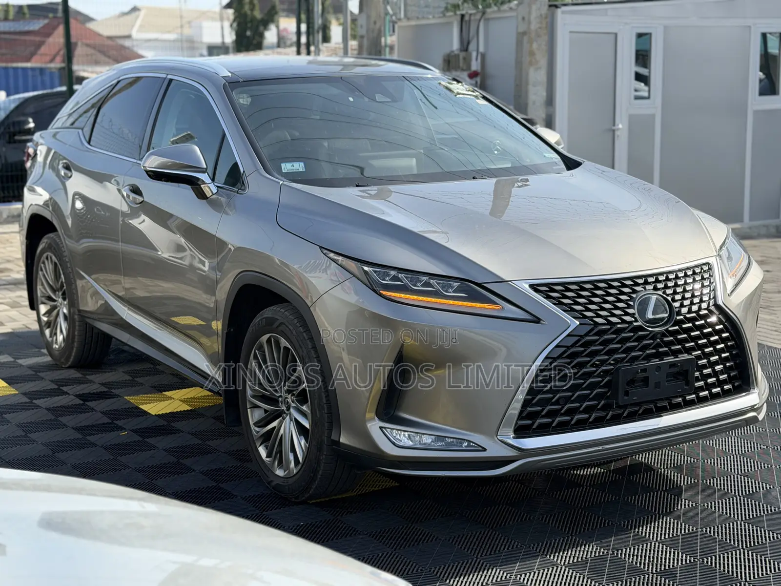 Lexus RX 2020 Gold