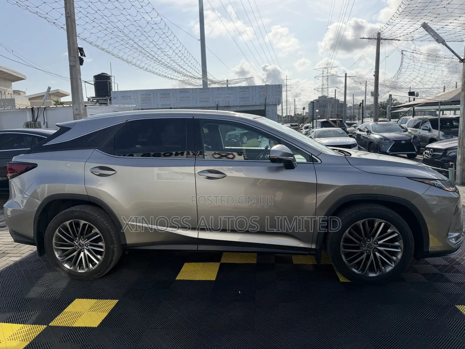 Lexus RX 2020 Gold