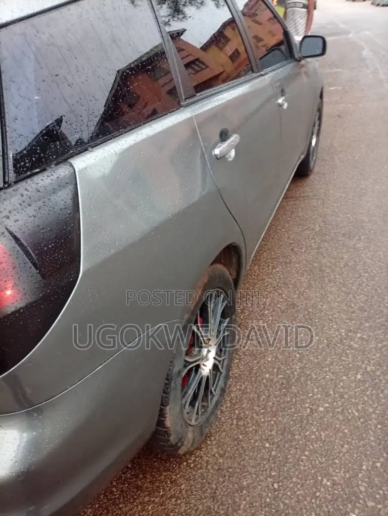 Toyota Matrix 2009 Gray