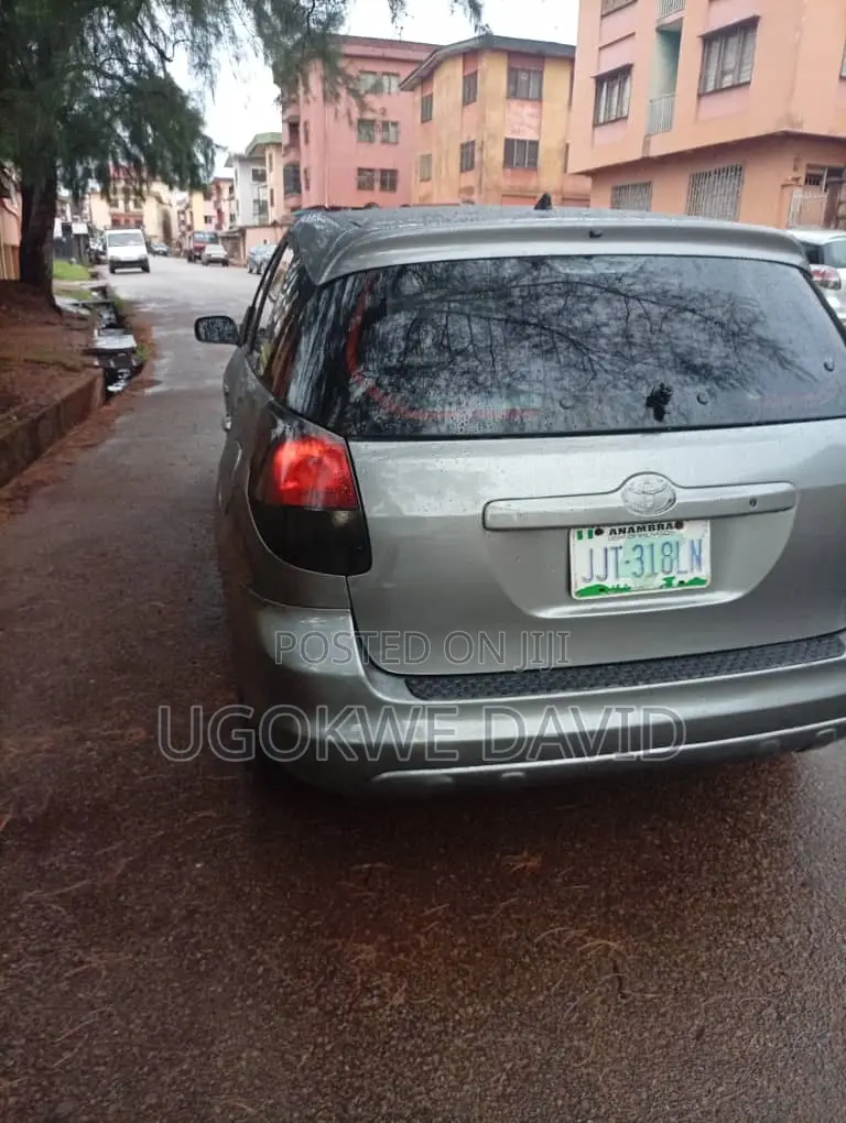 Toyota Matrix 2009 Gray