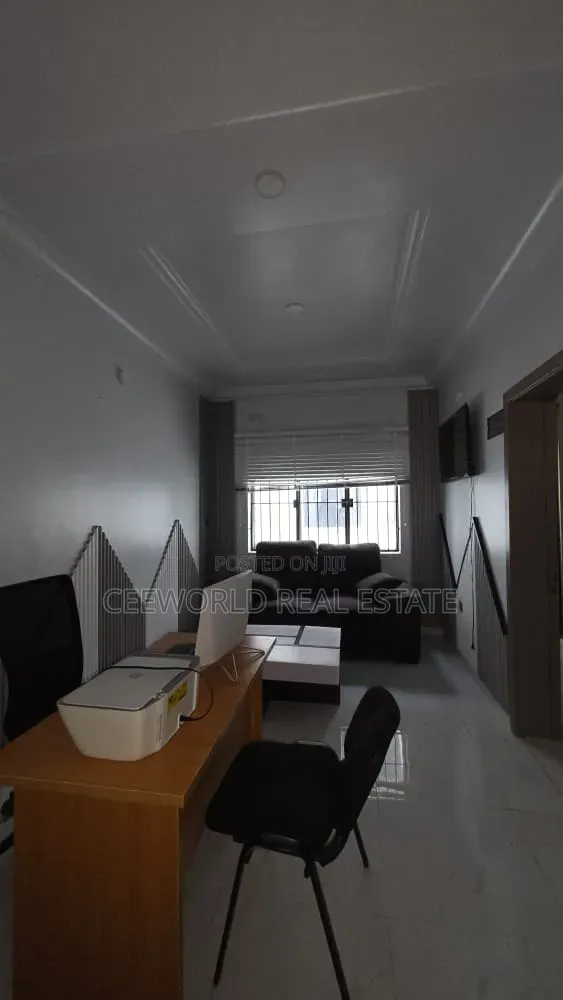 Furnished Spacious 3 Bedroom Office Space at Bodija