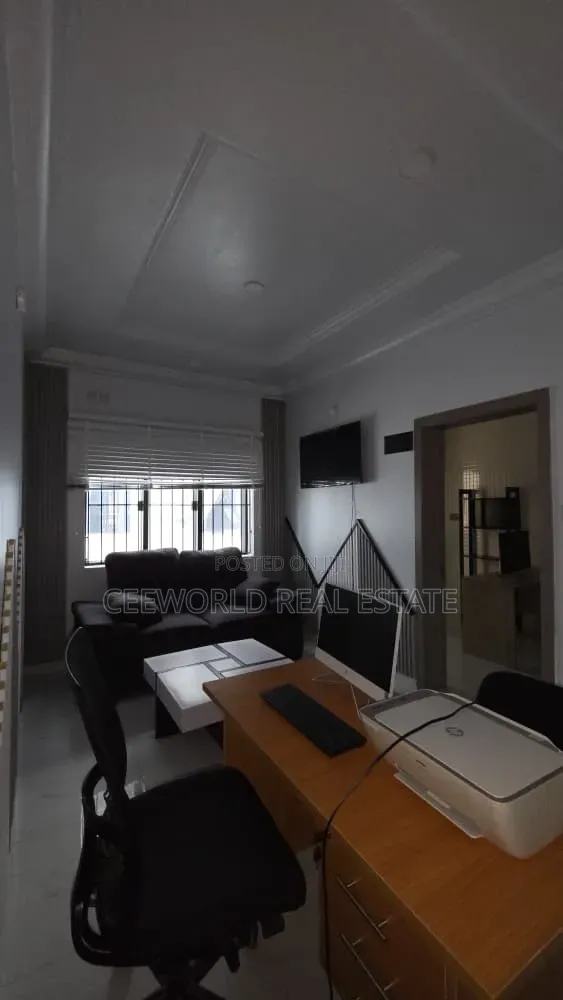 Furnished Spacious 3 Bedroom Office Space at Bodija