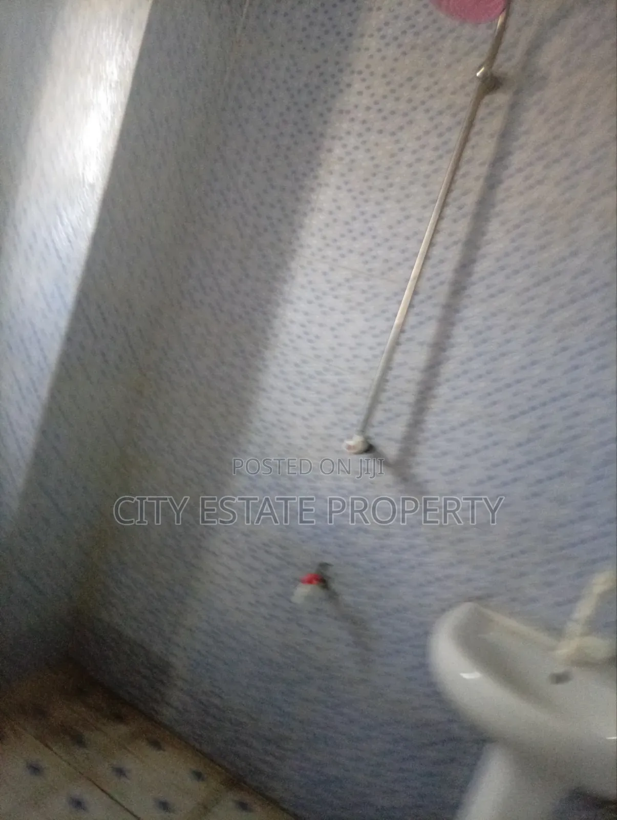 Studio Apartment in City Estate, Sabon Lugbe for rent
