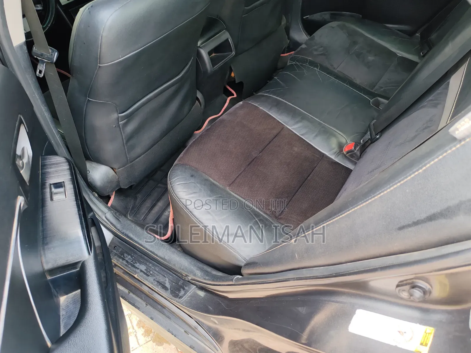 Toyota Camry SE V6 4dr Sedan (3.5L 6cyl 6A) 2012 Gray