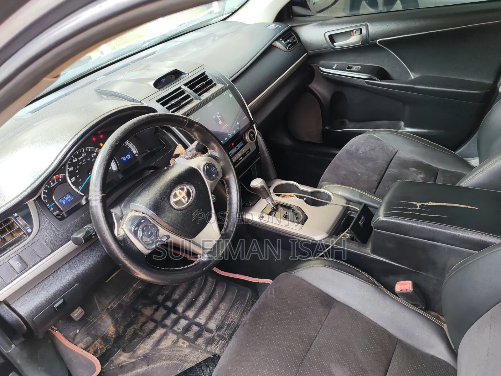 Toyota Camry SE V6 4dr Sedan (3.5L 6cyl 6A) 2012 Gray