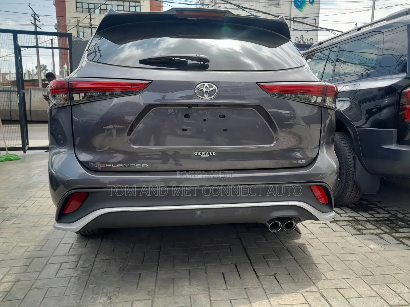 Toyota Highlander XSE AWD 2023 Gray