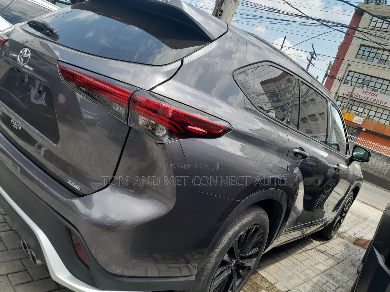 Toyota Highlander XSE AWD 2023 Gray