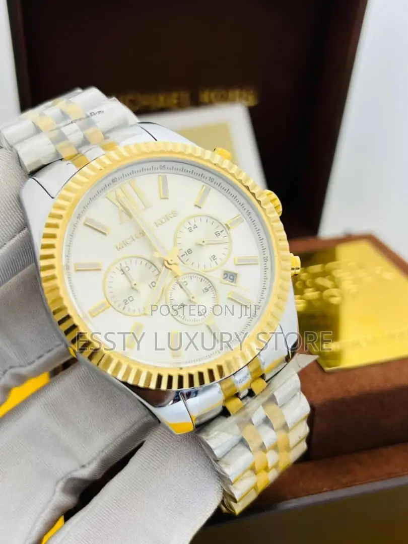 High Quality Luxury Armani Chain Wristwatch