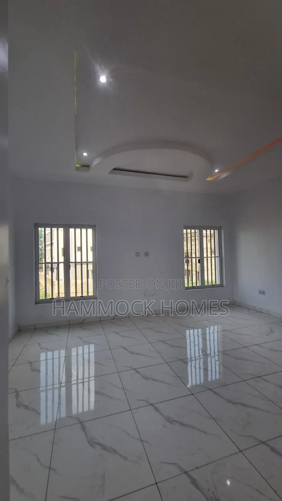 4bdrm Duplex in Carlton Gate Estate, Akobo for rent