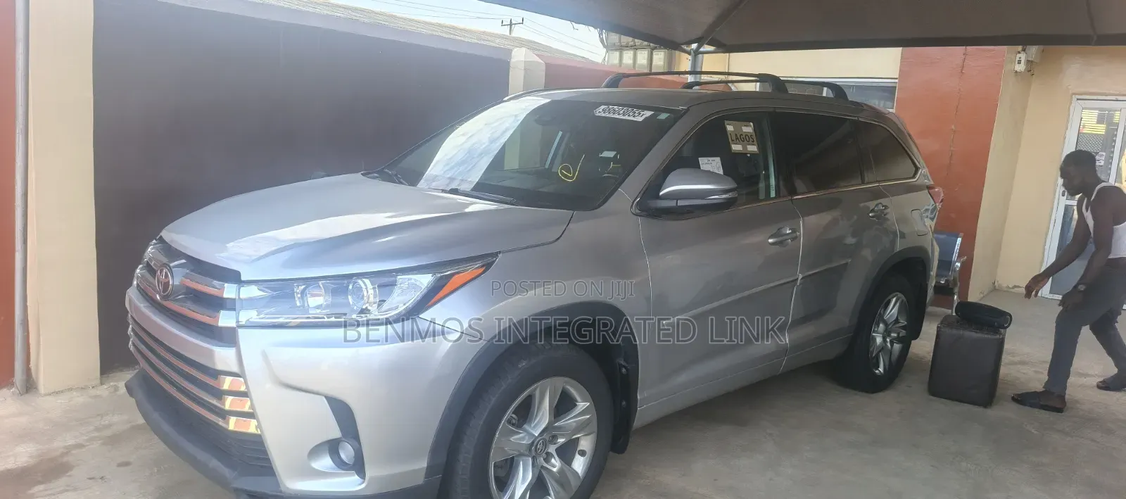 Toyota Highlander Limited 4x4 V6 (3.5L 6cyl 8A) 2018 Gray
