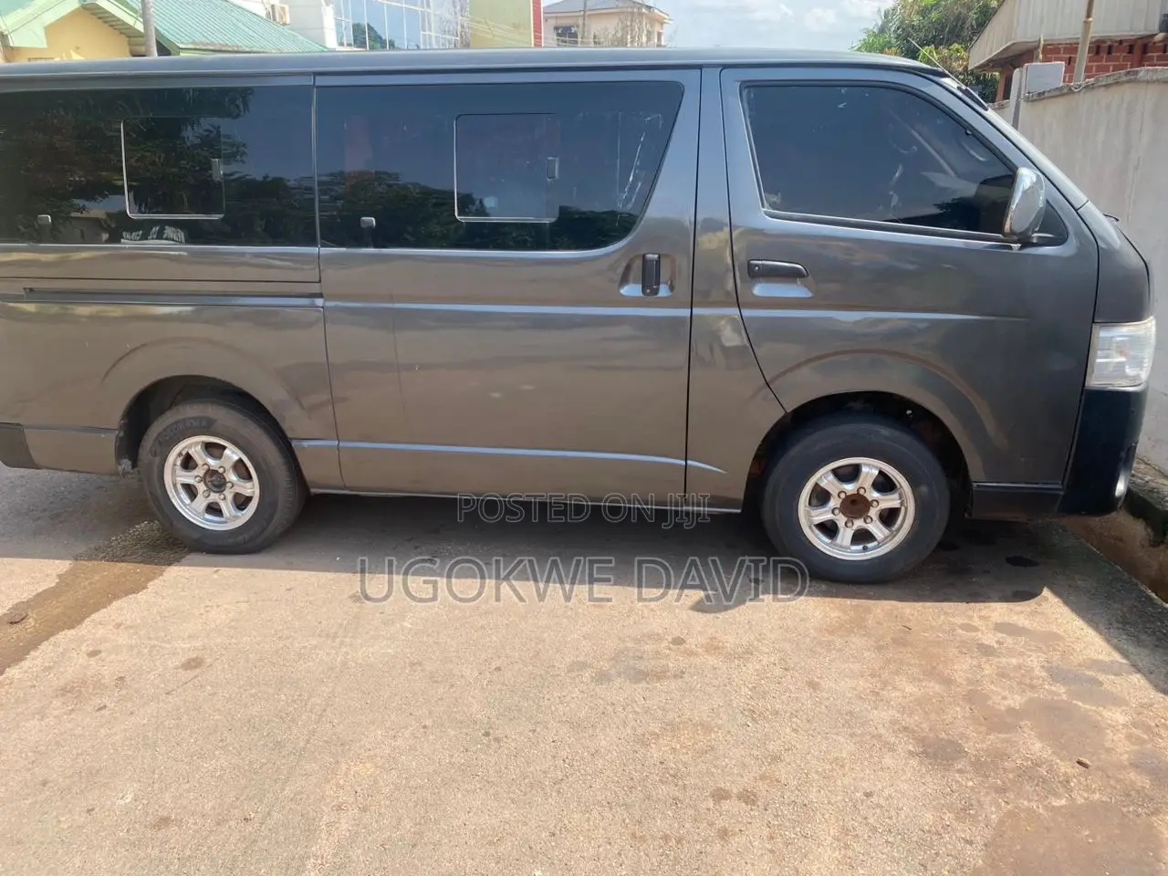 Toyota HiAce 2012 Grey