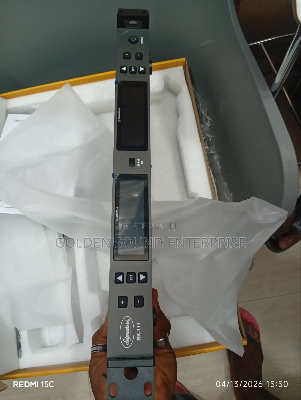Signature Dublin Lapel Mic Model Bkiii