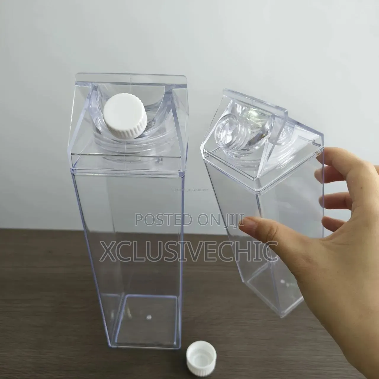 1000mls Acrylic Milk Bottle