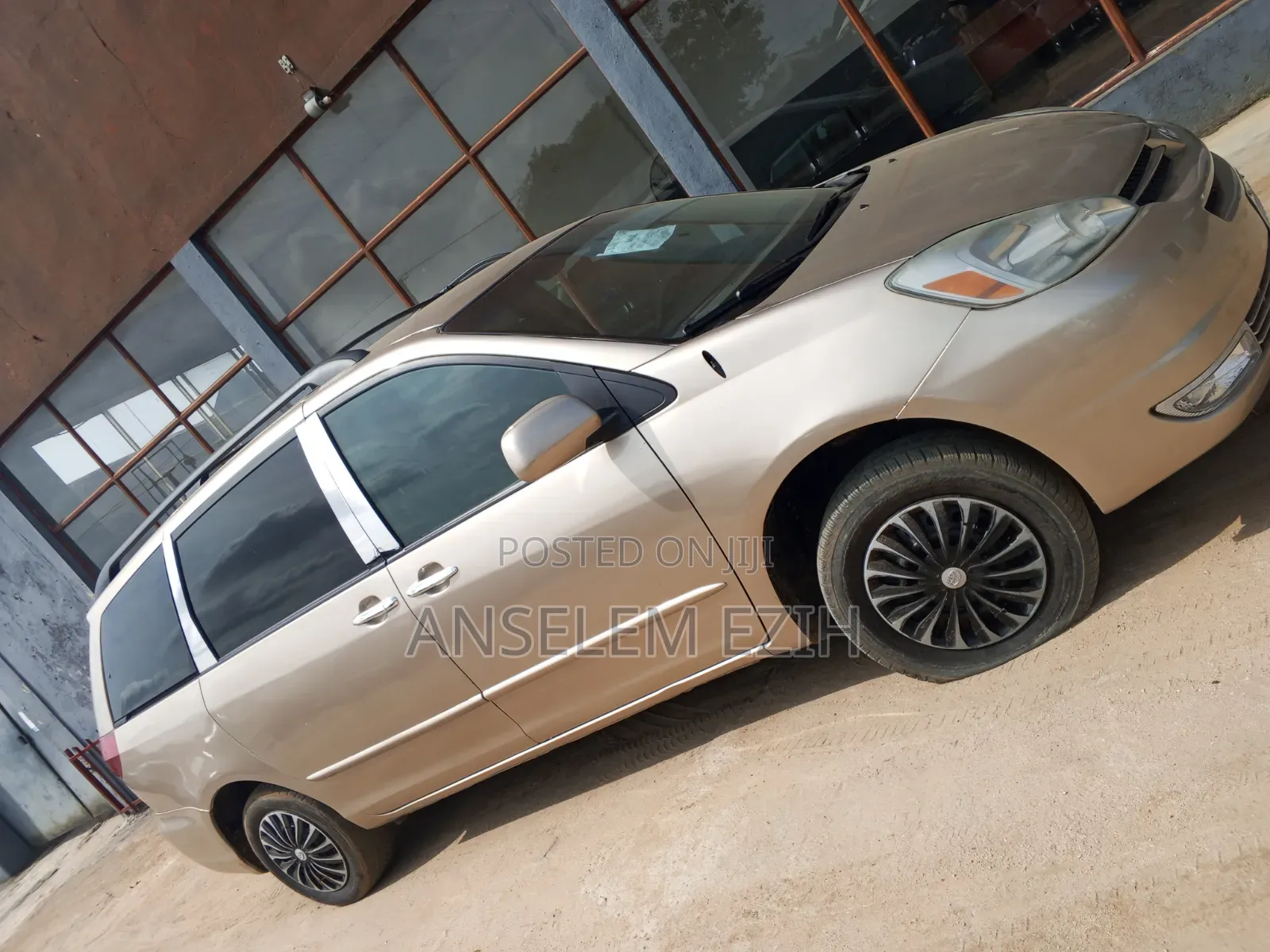 Toyota Sienna 2006 Gold