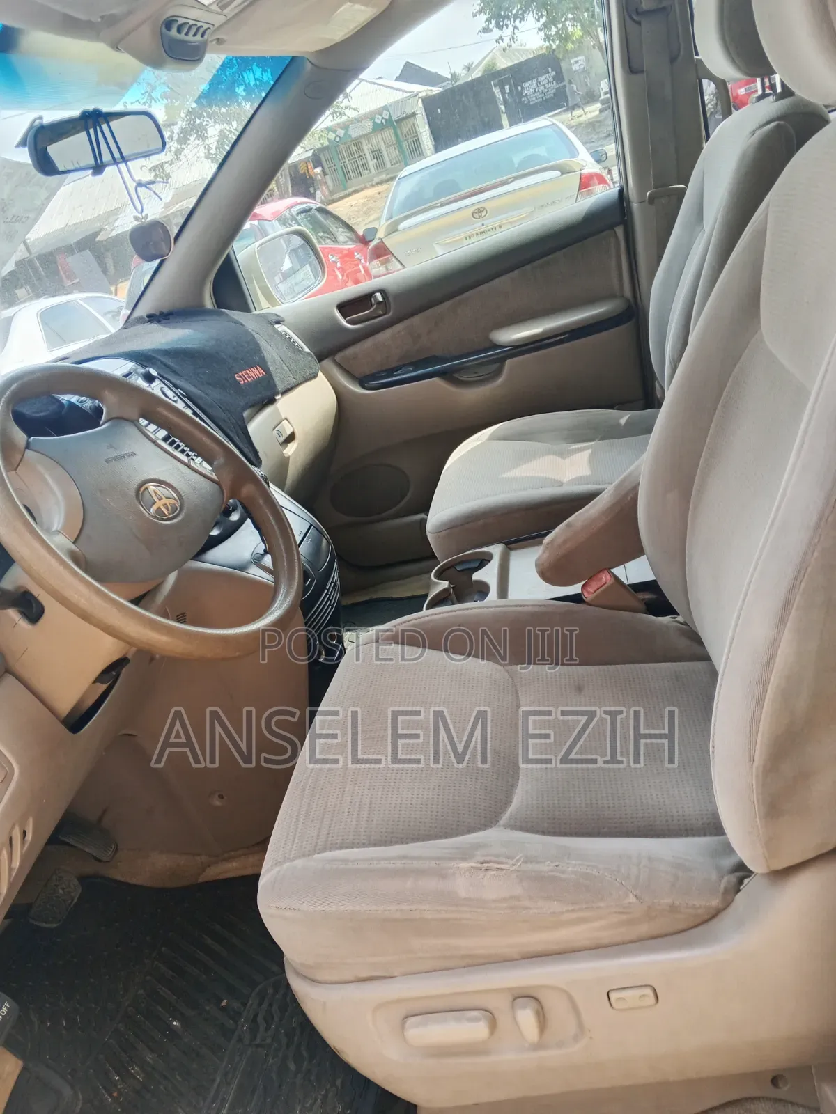 Toyota Sienna 2006 Gold