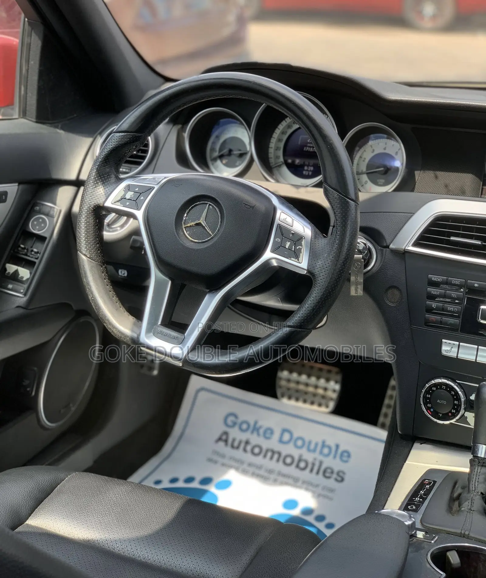 Mercedes-Benz C250 2013 Red