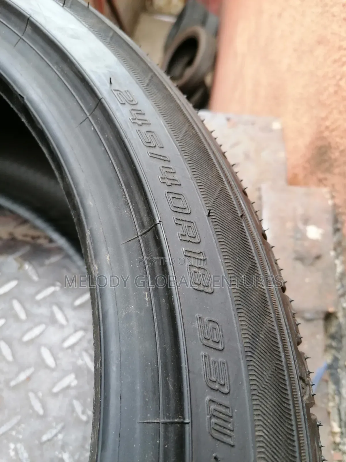 245/40r18 (93w) Dunlop Tire, High Quality Performance Tires